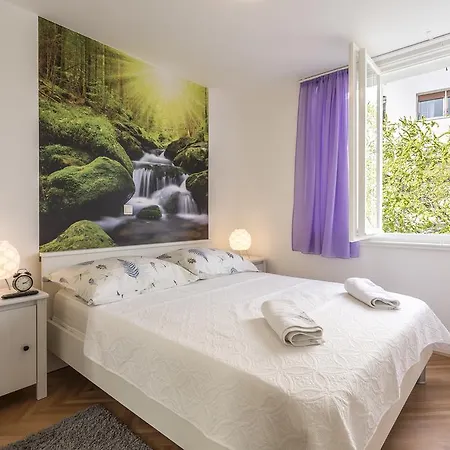 Apartment Petro Oldtown Apartment